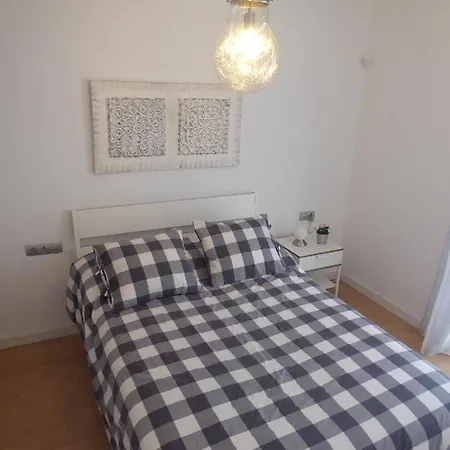 Apartment Norasuites 28 La Laguna (Tenerife)