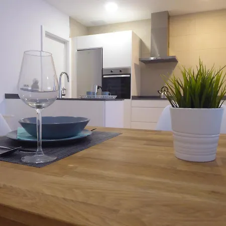 Apartment Norasuites 28 La Laguna (Tenerife)